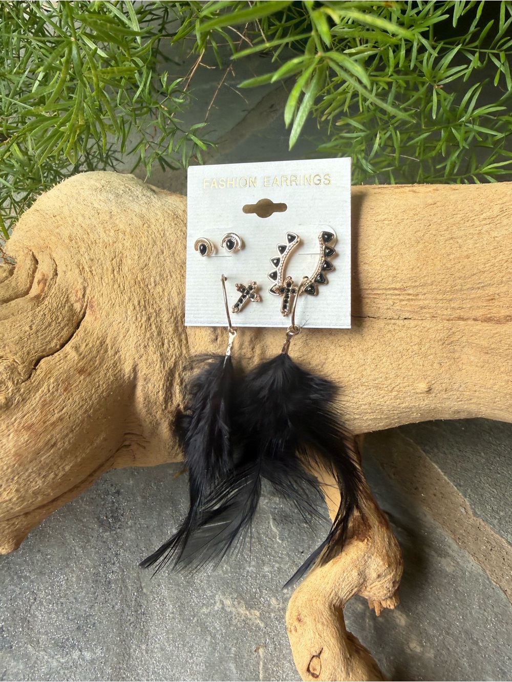 New🌟Free People -Set of 4 Feather Drop Earring Set - Black